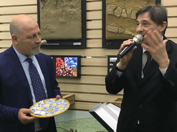 Sambuco a VINITALY 2018 con Enog&agrave;. Premio internazionale Enog&agrave;.